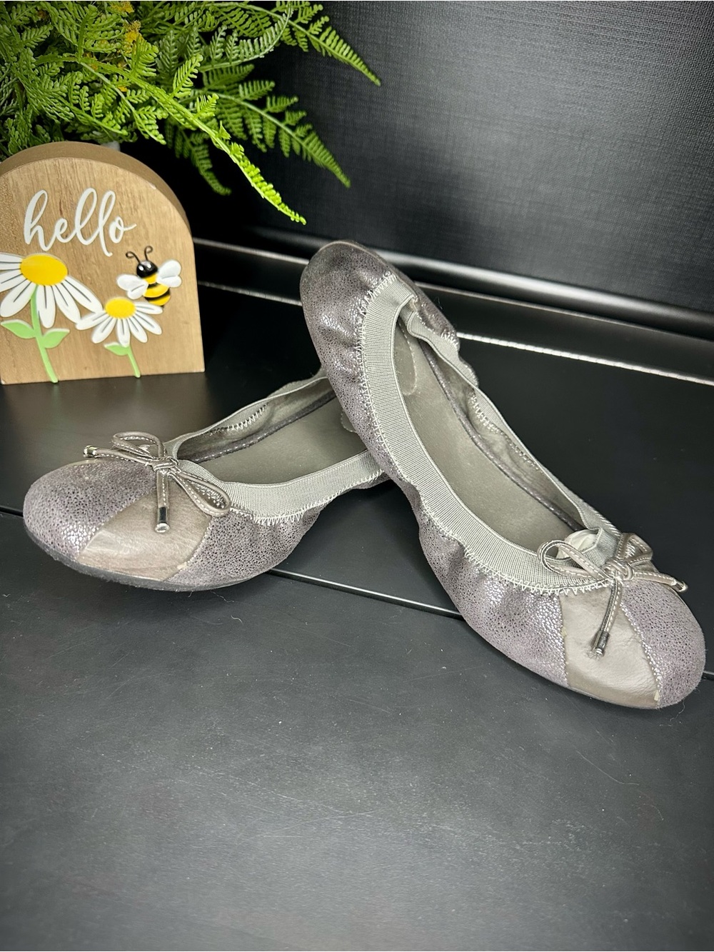 Xappeal Grey Elastic Ballet Slip On Flats size 10M